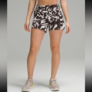 Lululemon Hottie Hot High Rise Lined Short 4" Size 4- Espresso/Bone Color NWT